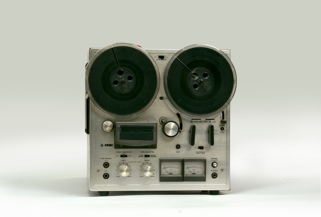 早期立法院使用之盤式膠卷錄音機1273相關照片
