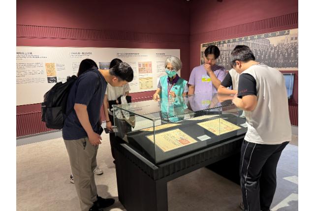 豐原高中一行參觀博物館活動照片