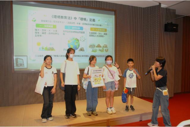 臺中市霧峰國小5年6班一行參加環境教育課程活動照片