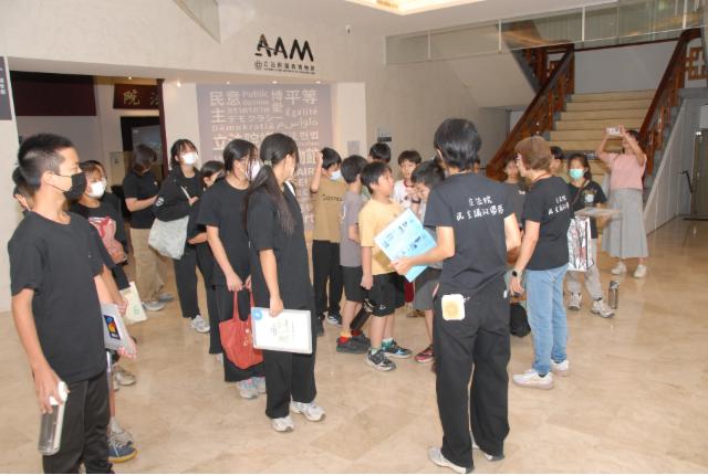 臺中市桐林國小5-6年級一行參加環境教育課程活動照片